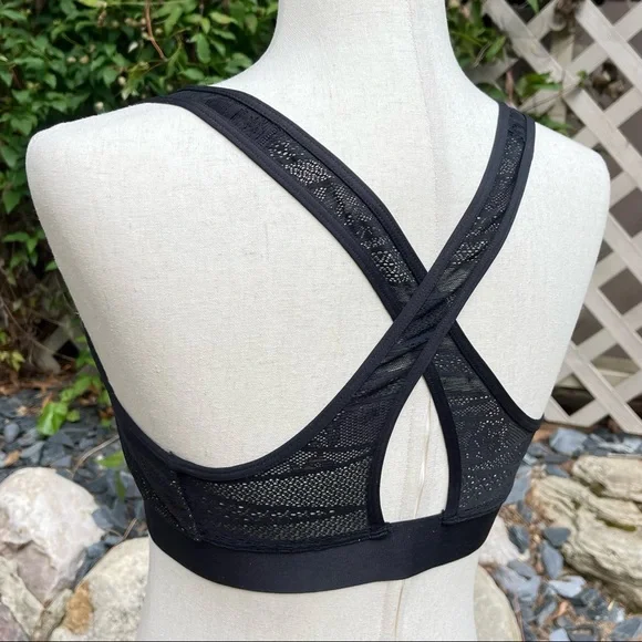 NWOT Victoria Sport “The Player” Lace Overlay Criss-cross Racerback Sports Bra - Picture 15 of 16